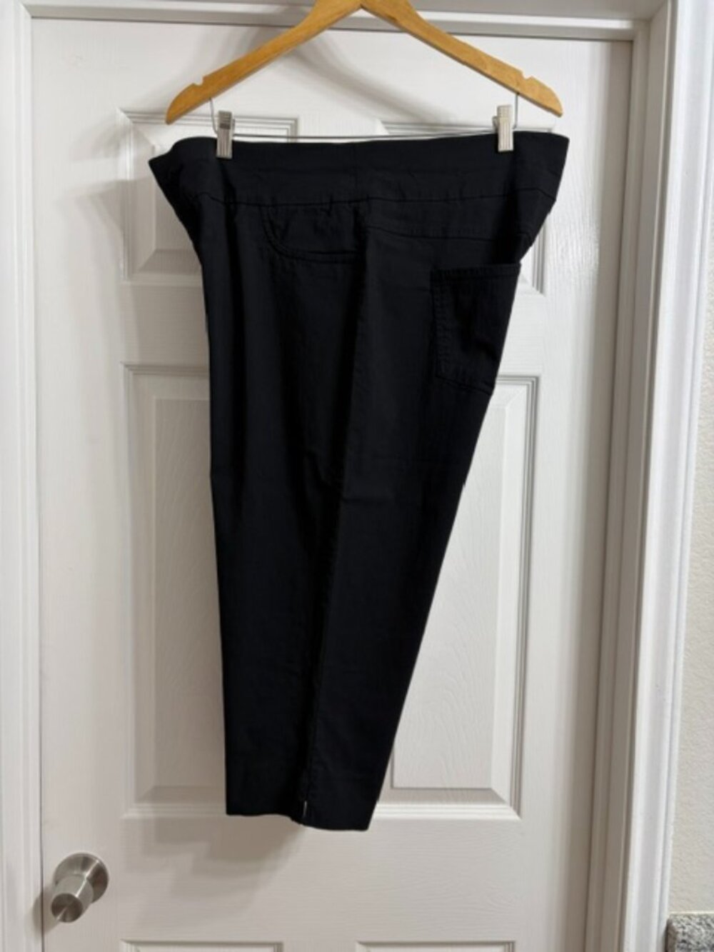 Ruby Rd. Women's Black Capri Pants, Size 20W
